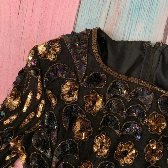 Beautiful vintage sequin long sleeve top - Picture 6 of 10